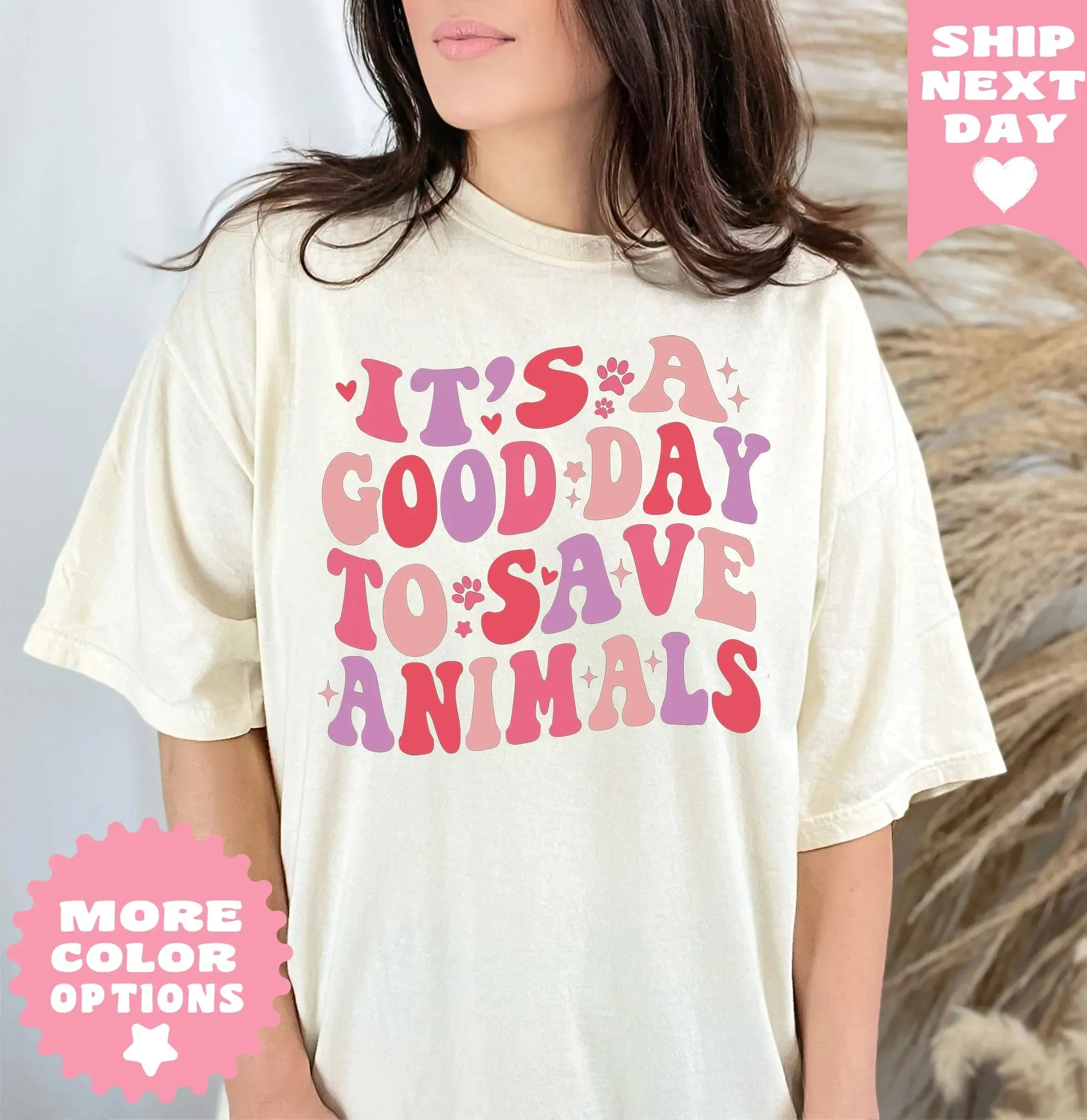 It’s A Good Day To Save Animals T Shirt, Vet Tech Shirt, Vet School Gifts, Gift For Veterinarian, Dog Lover, Cat Lover, Dog Paw