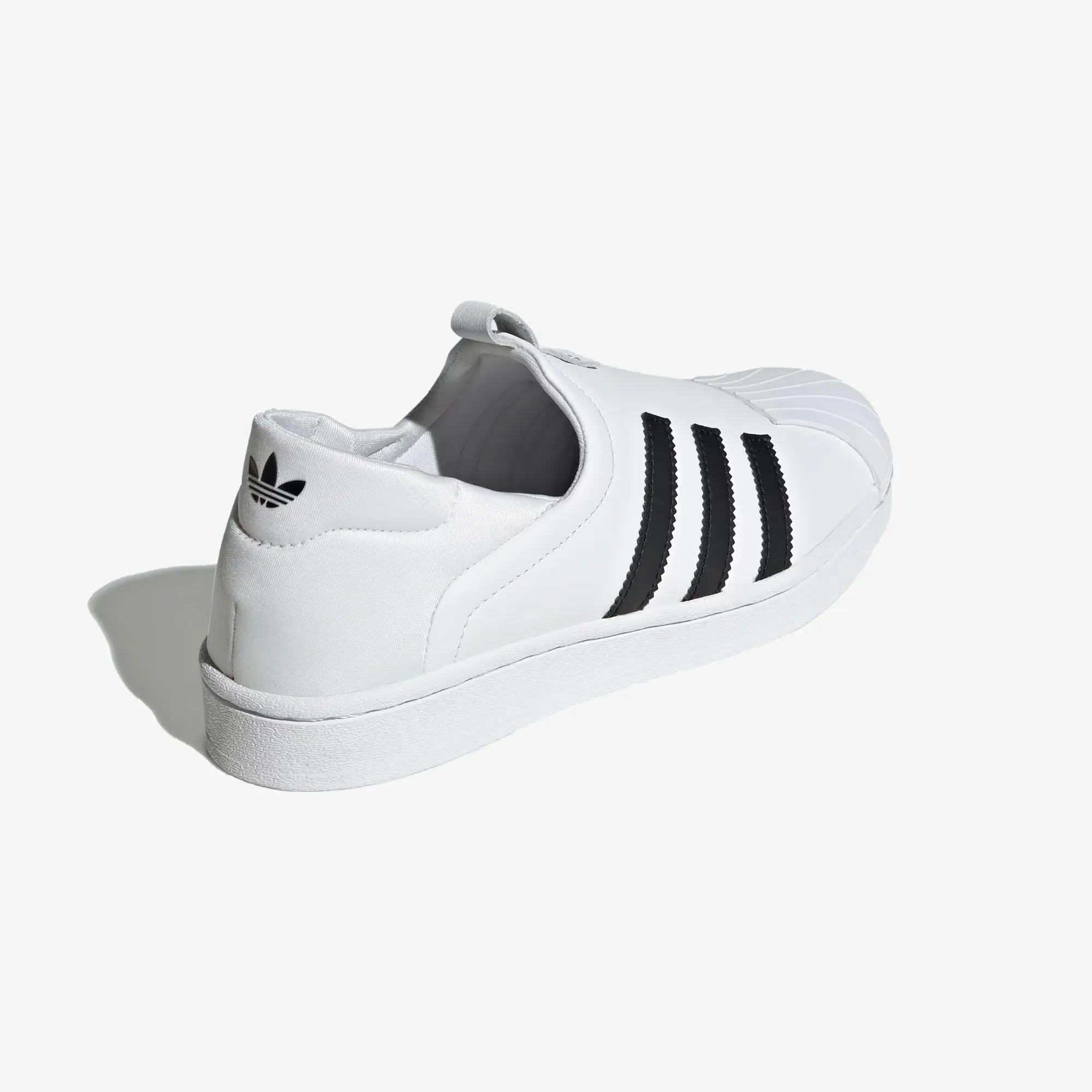 WMN'S SUPERSTAR SLIP-ON 'CLOUD WHITE/CORE BALCK/WHITE'